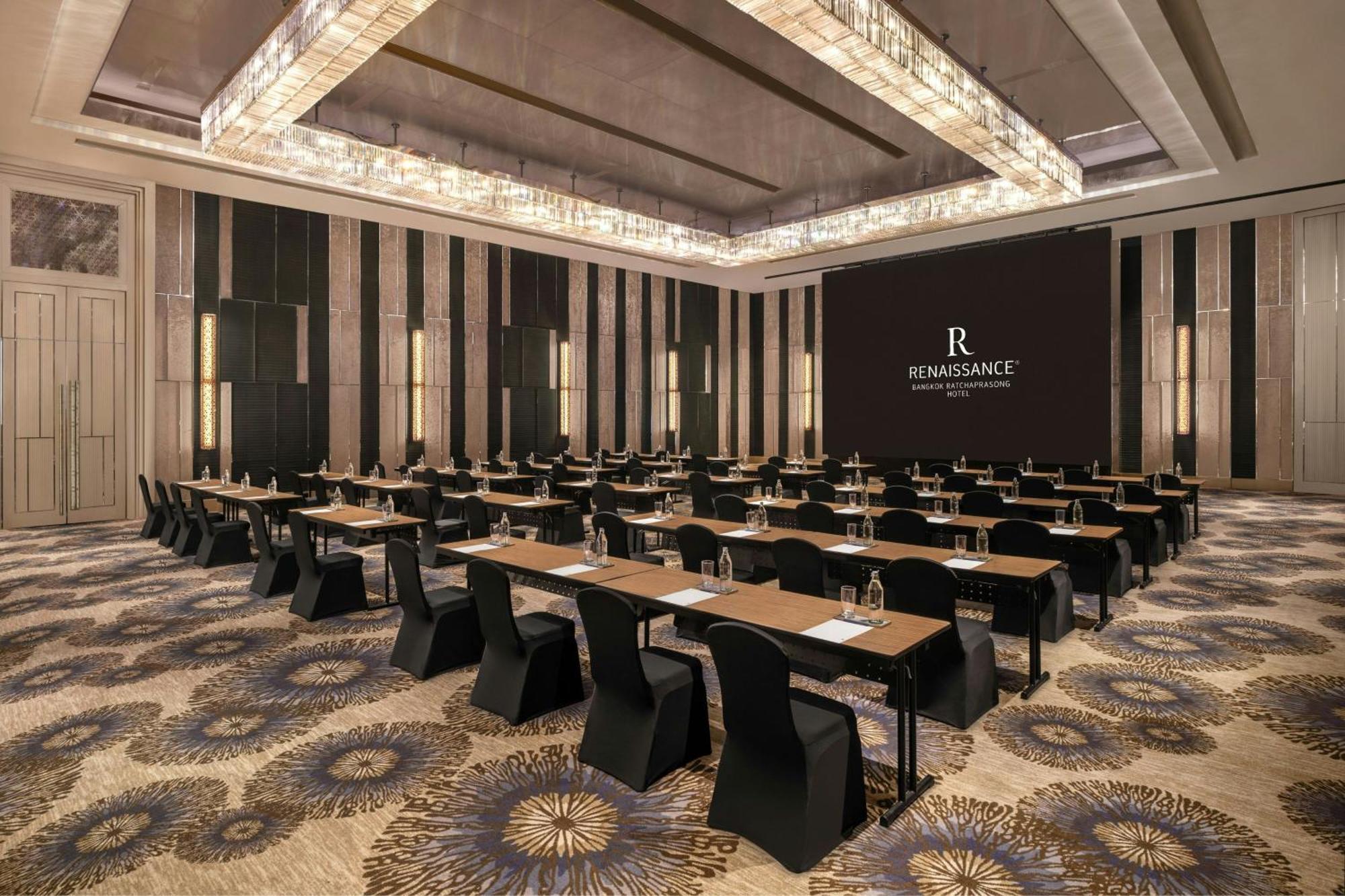Renaissance Ratchaprasong 5* Bangkok
